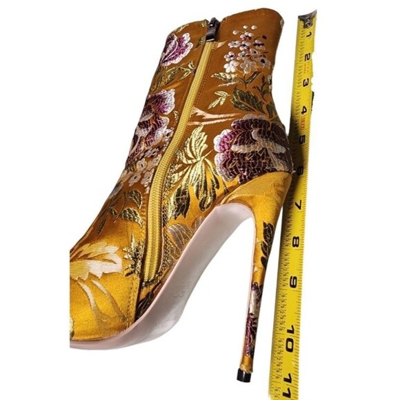 Satin Brocade Stiletto Ankle Boots Yellow Embroidered Size 6.5 EU Asian 235 - Picture 10 of 11